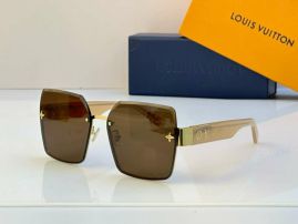 Picture of LV Sunglasses _SKUfw55531811fw